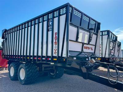 Meyer 1026RT Forage Box