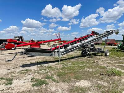 Universal 1537 FIELD LOADER TD