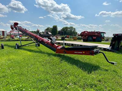 Universal 1537 FIELD LOADER TD