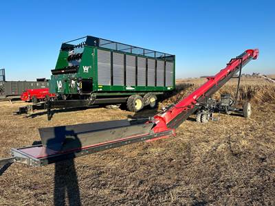 Universal 1847 RAILCAR