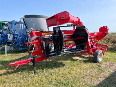 AKRON EXG380X Grain Bag Unloader