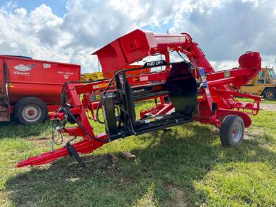 AKRON EXG380X Grain Bag Unloader
