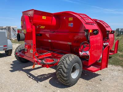 AKRON GTT5010 Grain Bagger