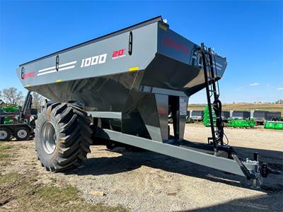 Demco 1000 Grain Cart