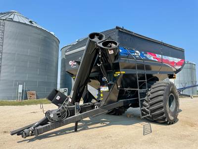 J&M 1000-20S Grain Cart