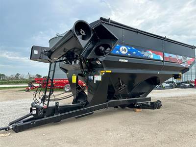 J&M 1112-20S Grain Cart