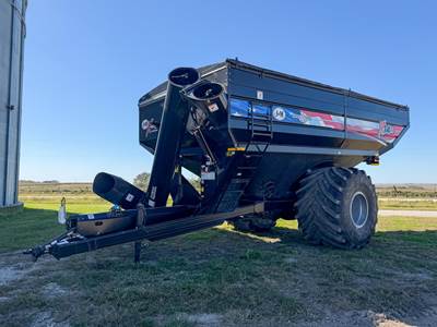 J&M 1412-20S Grain Cart