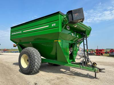 J&M 875 Grain Cart
