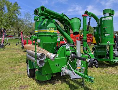 Walinga AGRI-VAC 6614DLX Grain Vac
