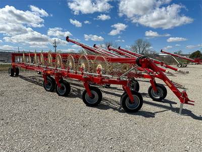 Farm King ERS18 Hay Rake