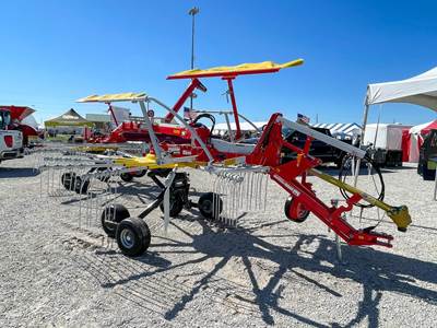 Pottinger TOP 692A Hay Rake