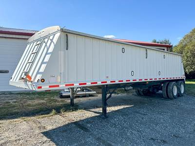 Neville 34 FT Hopper / Grain Trailer