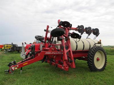 Farm King 1460 Liquid Fertilizer Applicator