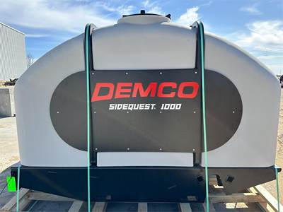 Demco SIDEQUEST Liquid Fertilizer Tender