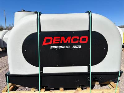 Demco SIDEQUEST Liquid Fertilizer Tender