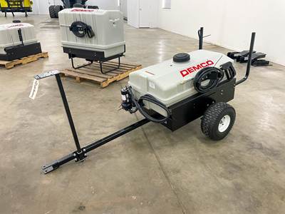 Demco PRO 40 Pull-Type Sprayer