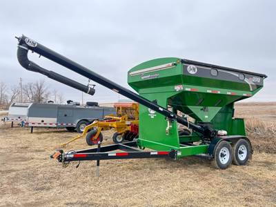 J&M EC270 Seed Tender