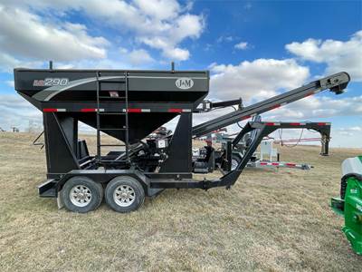 J&M LC290 Seed Tender