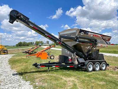 J&M LC390 Seed Tender