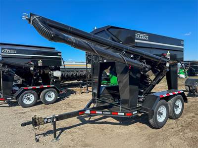Patriot 220-7R Seed Tender