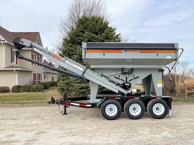 Speed King 240 Seed Tender