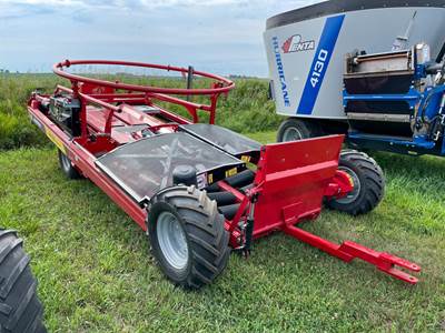 Anderson IFX720 Silage Bagger