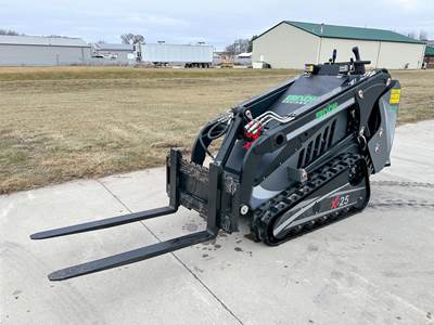 ERIXON X-25S Mini Skid Steer