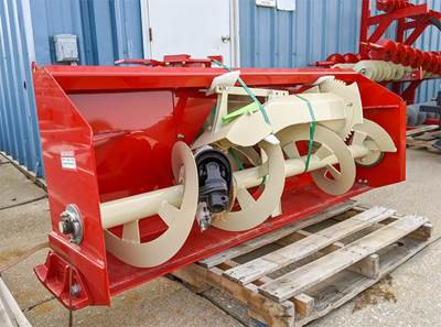 Farm King Y600-4 Snow Blower