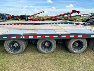 2027 Brandt UBT2524 Tag Trailer For Sale | Henderson, IA | 13081934 ...