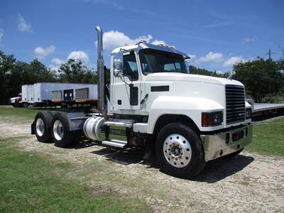 Mack Pinnacle 64T Day Cab Truck - MP8 445HP, 12 Speed M Drive Automatic