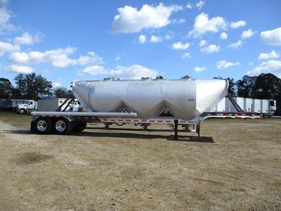 Stephens 42ft Tandem Axle Aluminum Dry Bulk / Pneumatic Tank Trailer - Air Ride, Fixed Axle