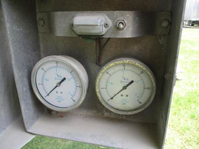 Vantage 42x96 Tandem Axle Aluminum Dry Bulk / Pneumatic Tank Trailer - Air Ride, Fixed Axle