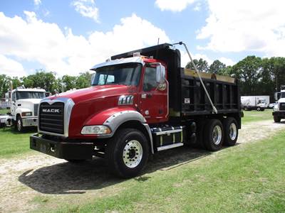 Mack Granite 64BR Dump Truck - Cummins 350HP, Automatic