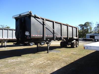 Clement 39 ft End Dump Trailer - Tandem Axle, Steel, Center Point