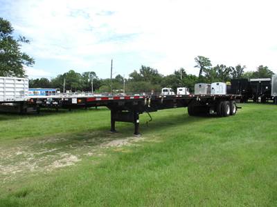 Manac 48x102 Steel Flatbed Trailer - Air Ride, Sliding Axle