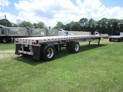 Reitnouer 48x102 Aluminum Flatbed Trailer - Air Ride, Fixed Spread Axle
