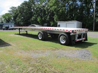 Reitnouer Big Bubba 48x102 Aluminum Flatbed Trailer - Air Ride, Fixed Spread Axle