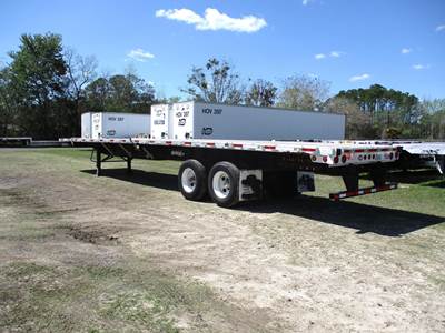UTILITY 48x102 Combination Flatbed Trailer - Air Ride, Sliding Axle
