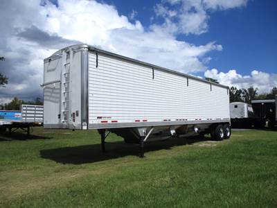 Timpte SUPER HOPPER Hopper / Grain Trailer