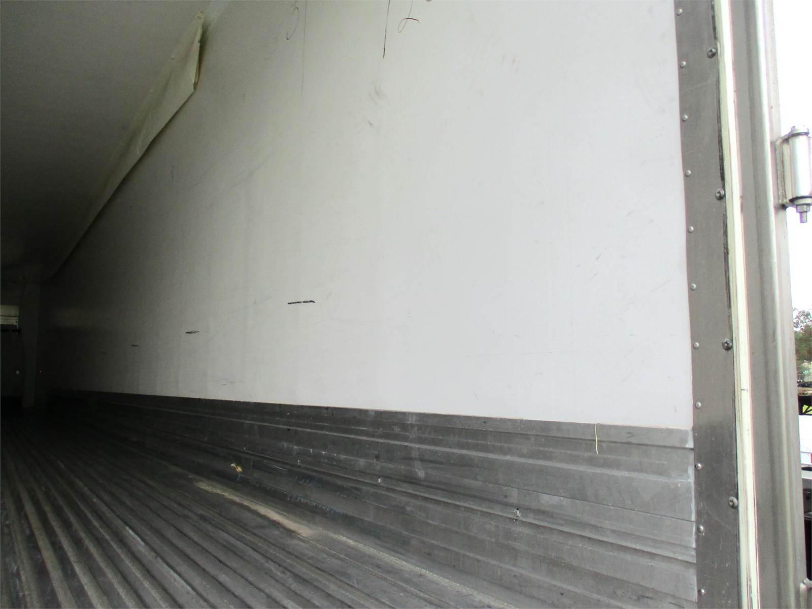 2020 Great Dane 53 ft Reefer Trailer Sliding Axle, Swing Door