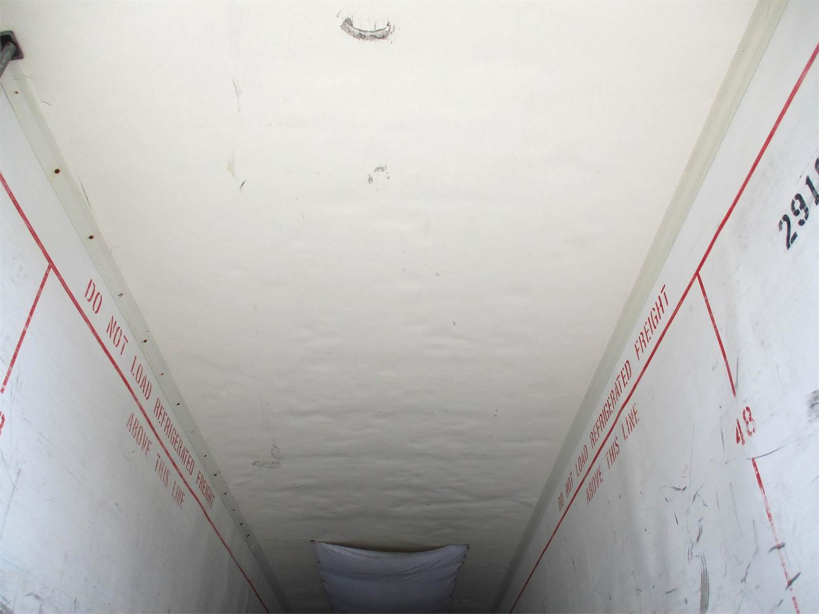 2009 Wabash 53 ft Reefer Trailer Fixed Axle, Swing Door, Carrier For