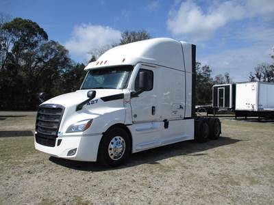 Freightliner Cascadia 126 Sleeper Semi Truck - Raised Roof Sleeper, Detroit 475HP, 12 Speed Dt12 Amt