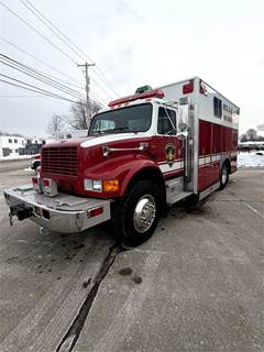 1993 International 4900 Rescue Master