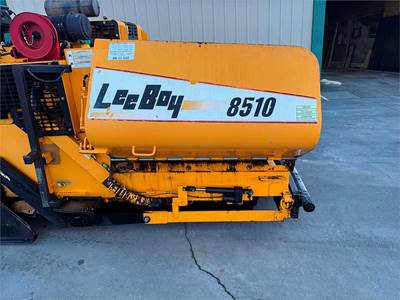 2008 LeeBoy 8510 Asphalt Paver