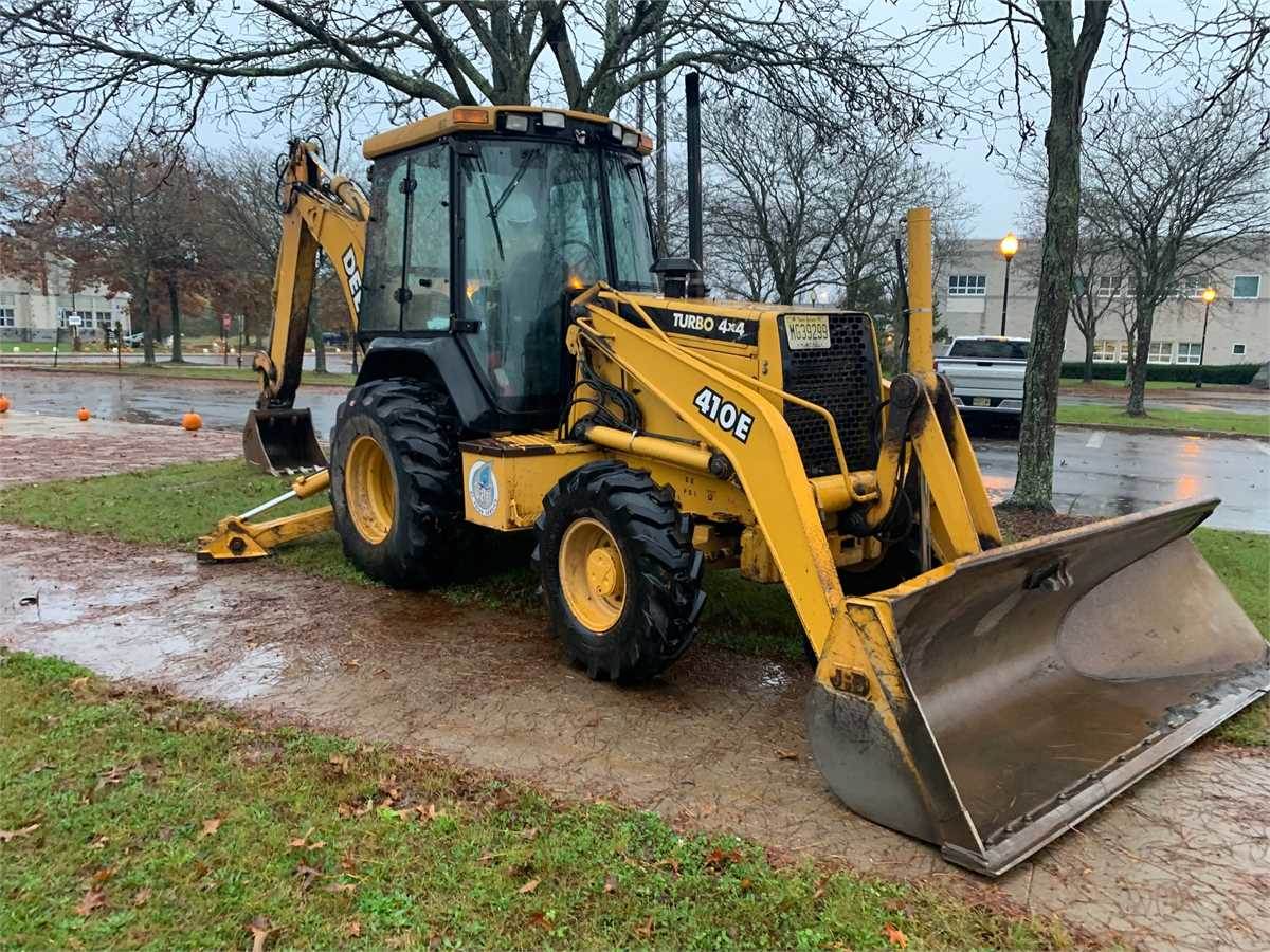 John Deere 410E Backhoe For Sale Somerset, NJ 32072562