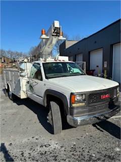 2002 GMC 3500 Bucket Truck