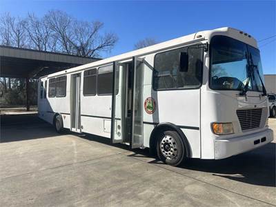 2013 Freightliner Bus