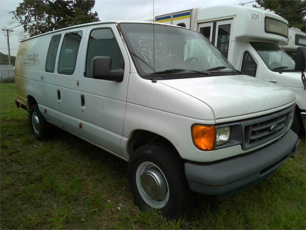 2006 Ford E250 Cargo Van For Sale New Brunswick, NJ 60119413
