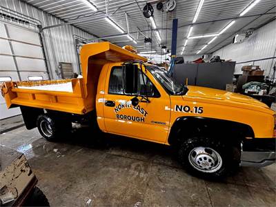 2003 Chevrolet Silverado 3500 Dump Truck