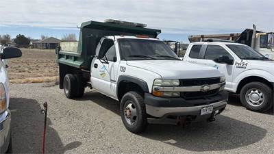 2002 Chevrolet Silverado K3500 Dump Truck